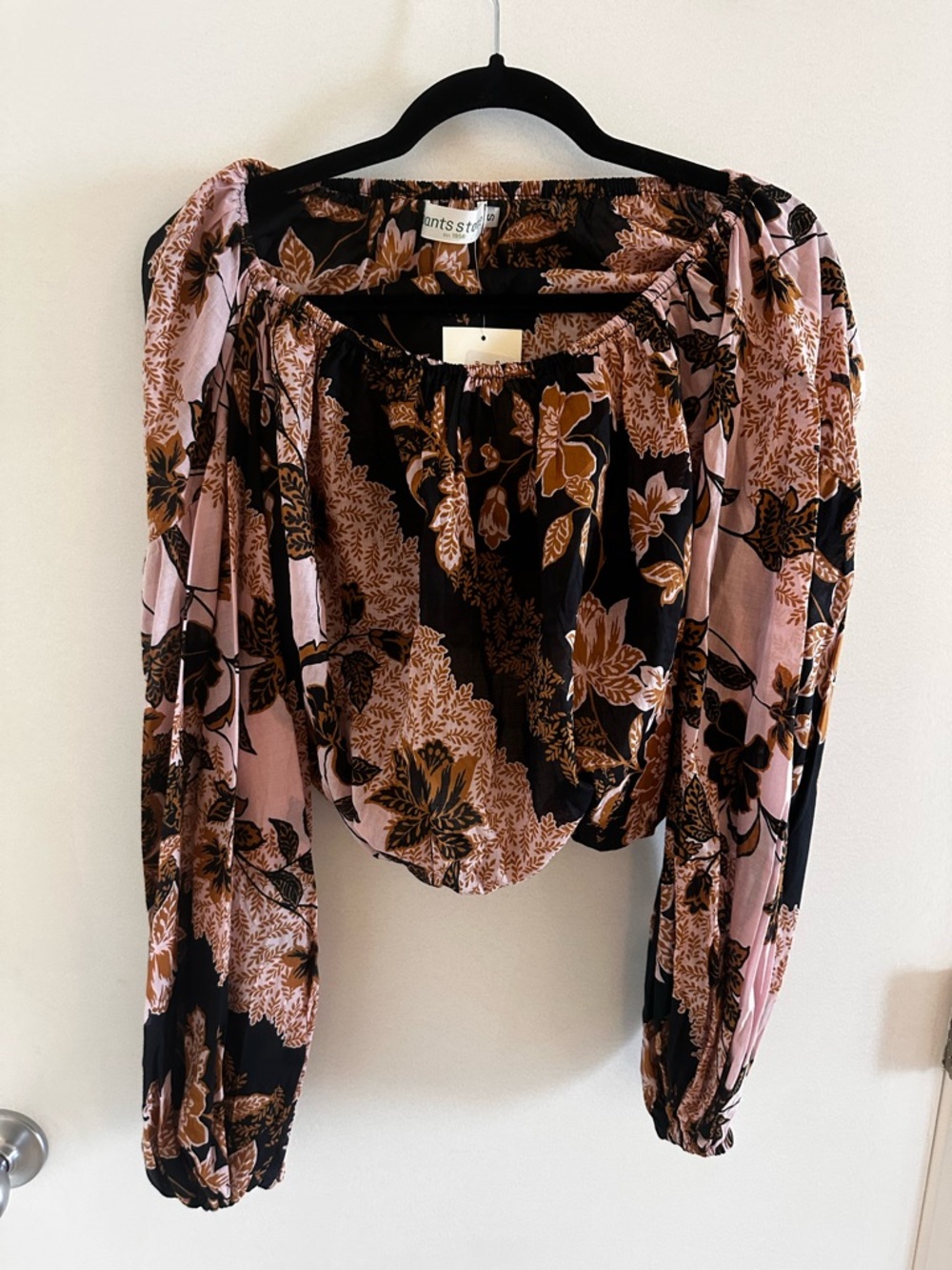 Floral Off-Shoulder Cropped Top - Black & Brown